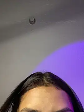 victoriaa luxe online show from June 16, 8:00 pm