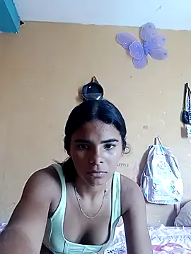 Snapshot of Afrodita_18year chatting on June 15, 3:36 pm Afrodita 18year online show from June 15, 3:36 pm
