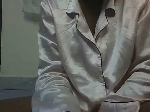 Sweet-cherrry online show from July 1, 2:24 am
