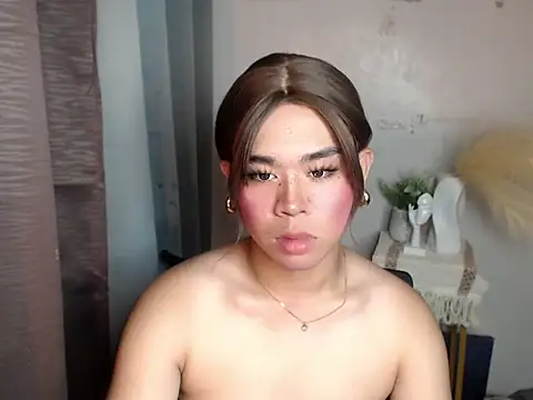 Snapshot of Horny_HoneyX chatting on June 16, 9:34 am Horny HoneyX online show from June 16, 9:34 am