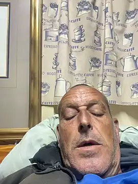GeldenKuy online show from July 17, 7:08 pm