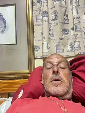 GeldenKuy online show from July 25, 6:38 pm