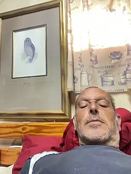 GeldenKuy online show from August 7, 6:15 am