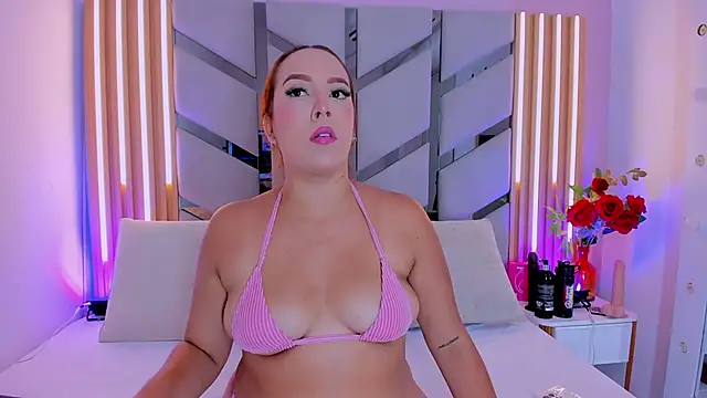 Victoria-Luxx online show from June 19, 9:51 pm