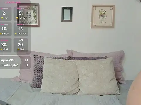 IsabellaMoonx online show from July 14, 6:57 pm