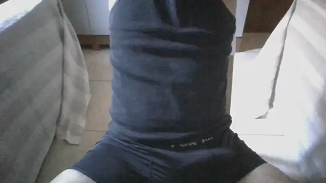 Snapshot of obrendo__ chatting on July 16, 7:20 pm obrendo online show from July 16, 7:20 pm