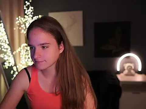 SuzySKy online show from June 10, 9:41 am