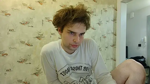 Snapshot of matthewglitch chatting on June 12, 5:12 pm matthewglitch online show from June 12, 5:12 pm
