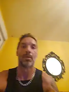 Davidfuckingthebich online show from July 17, 10:25 pm