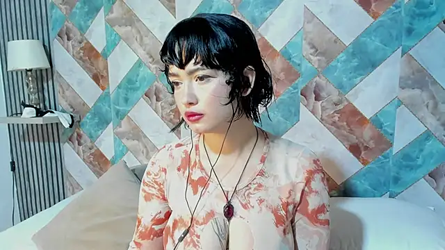 addison avery online show from June 26, 3:11 am