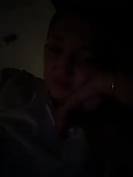 Snapshot of DesireIris chatting on June 13, 1:58 am DesireIris online show from June 13, 1:58 am