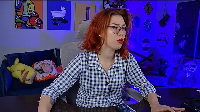Snapshot of SeraphineDuskryn chatting on July 18, 5:06 pm SeraphineDuskryn online show from July 18, 5:06 pm