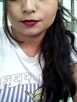 Snapshot of Missridhi chatting on June 16, 11:46 am Missridhi online show from June 16, 11:46 am