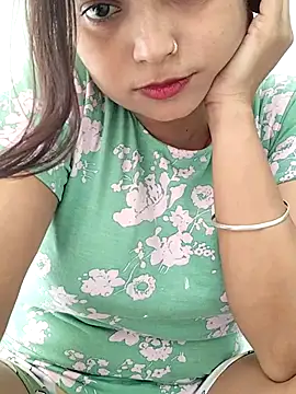 Snapshot of Missridhi chatting on July 7, 7:45 am Missridhi online show from July 7, 7:45 am