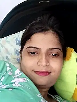 Snapshot of Missridhi chatting on July 12, 3:30 am Missridhi online show from July 12, 3:30 am
