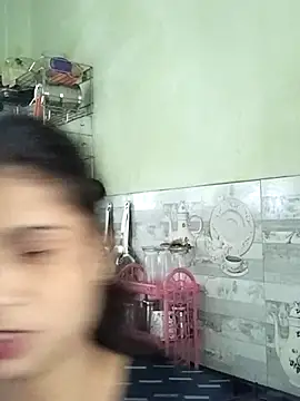 Snapshot of Missridhi chatting on July 23, 4:21 am Missridhi online show from July 23, 4:21 am