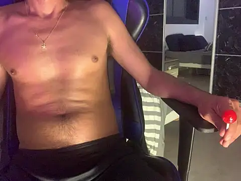 BobyBoy69 online show from July 16, 10:38 pm