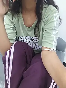 raina 143- online show from June 19, 3:27 pm
