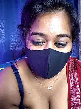 Snapshot of beauty_lisa- chatting on June 16, 6:43 pm beauty lisa- online show from June 16, 6:43 pm