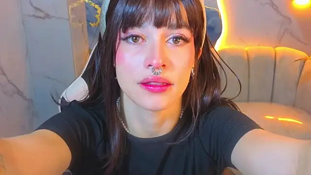 Lily Tx online show from June 23, 12:36 pm