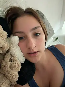 Violet Velvet online show from July 18, 3:16 pm