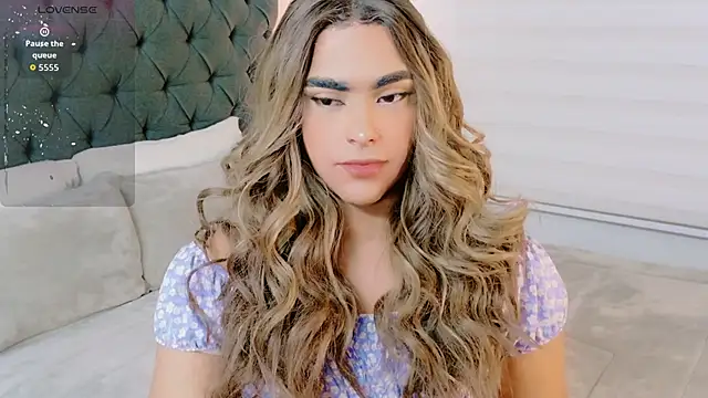 Snapshot of Scarlethvhonparker chatting on October 8, 2:09 am Scarlethvhonparker online show from October 8, 2:09 am