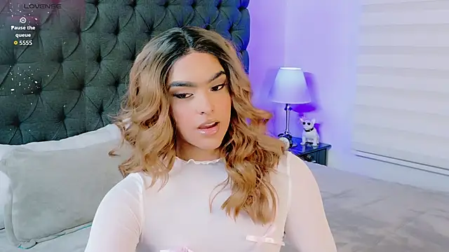 Scarlethvhonparker online show from March 15, 10:05 pm