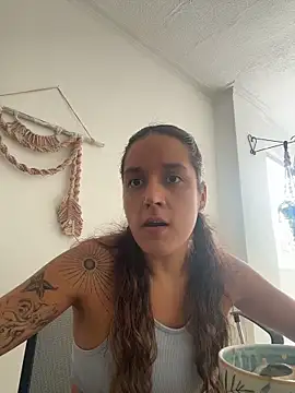Snapshot of SOPHIA_VELMONT chatting on June 17, 4:08 pm SOPHIA VELMONT online show from June 17, 4:08 pm