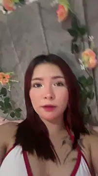 Snapshot of Scarlett_Livye chatting on June 18, 12:44 am Scarlett Livye online show from June 18, 12:44 am