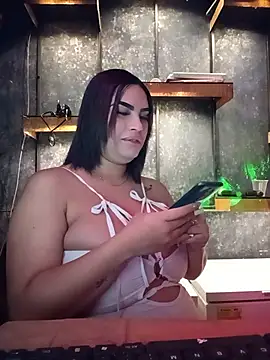 Camila hott 11 online show from July 3, 10:27 pm