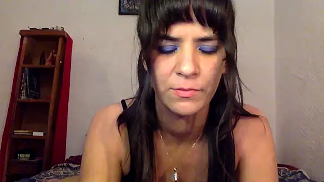 Snapshot of Gala_Magnolia chatting on July 4, 5:02 am Gala Magnolia online show from July 4, 5:02 am