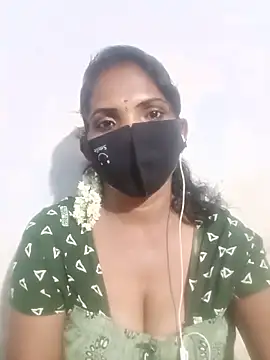 akshaya4311 online show from June 17, 4:41 pm