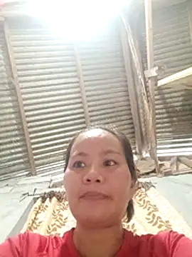 Snapshot of mymommy69 chatting on July 30, 5:28 am mymommy69 online show from July 30, 5:28 am