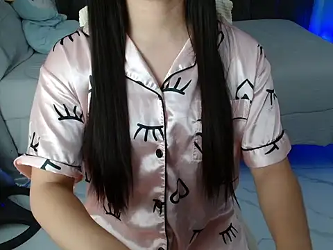 Snapshot of xsavanah01 chatting on July 5, 9:27 am xsavanah01 online show from July 5, 9:27 am