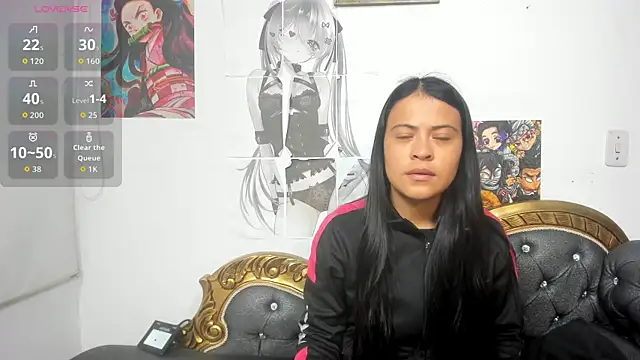 Snapshot of LITTLE-VANESA chatting on June 19, 4:33 pm LITTLE-VANESA online show from June 19, 4:33 pm