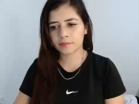 Luna zoe online show from June 17, 1:19 am