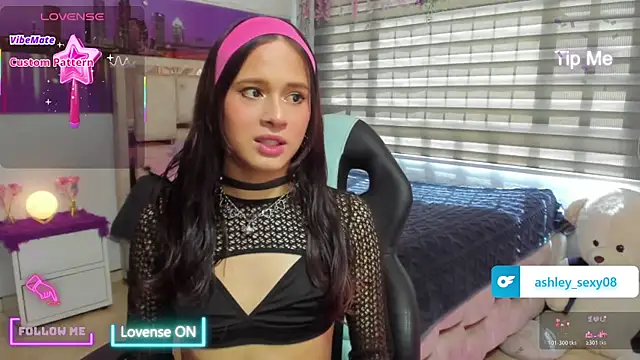 kumikoxxx online show from July 24, 7:01 pm