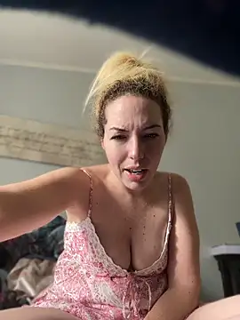 milfymorgan online show from June 25, 5:50 pm