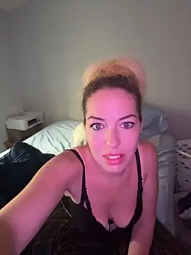 milfymorgan online show from July 2, 5:08 pm