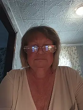 MilashkaCutie50 online show from June 24, 4:00 am