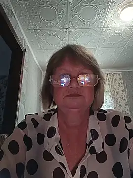 MilashkaCutie50 online show from June 27, 3:00 am