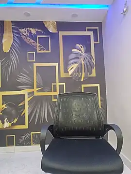 Snapshot of _MishQa chatting on July 7, 7:56 am MishQa online show from July 7, 7:56 am