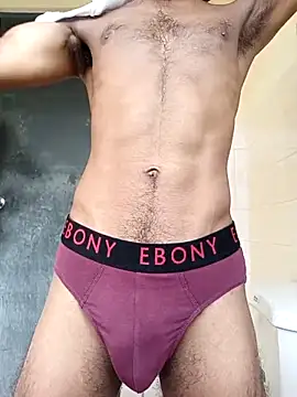 Snapshot of UR_skinny_boy chatting on June 15, 2:58 am UR skinny boy online show from June 15, 2:58 am