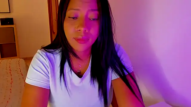 NicolePasqualott online show from September 16, 7:26 pm