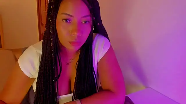 NicolePasqualott online show from October 20, 7:47 pm