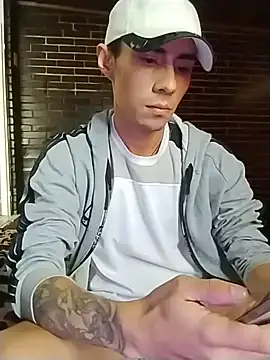 Snapshot of MateoCollins2026 chatting on July 24, 3:43 pm MateoCollins2026 online show from July 24, 3:43 pm