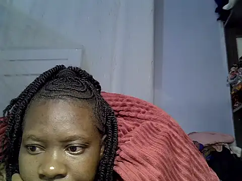 Snylove online show from June 15, 8:33 pm