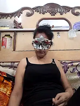 Snapshot of Indianbhaabhi chatting on July 13, 12:30 pm Indianbhaabhi online show from July 13, 12:30 pm