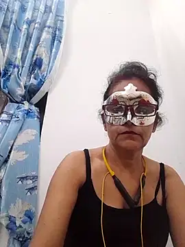 Snapshot of Indianbhaabhi chatting on July 17, 7:30 pm Indianbhaabhi online show from July 17, 7:30 pm