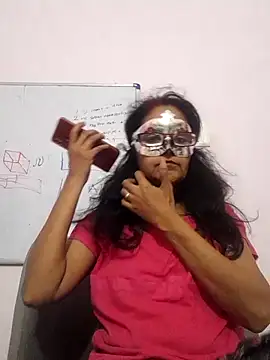 Snapshot of Indianbhaabhi chatting on July 18, 8:01 pm Indianbhaabhi online show from July 18, 8:01 pm